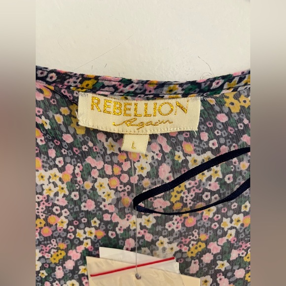 Rebellion Kimono - Picture 2 of 3
